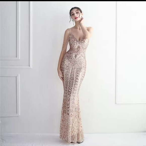 Elegant Sequined Evening Gown in Beige - Picture 11 of 13